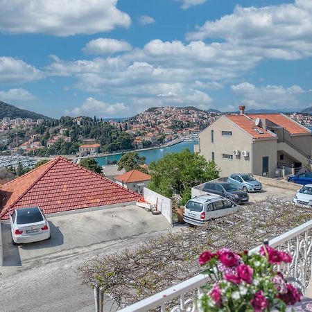 Guesthouse Victoria II Ντουμπρόβνικ Εξωτερικό φωτογραφία
