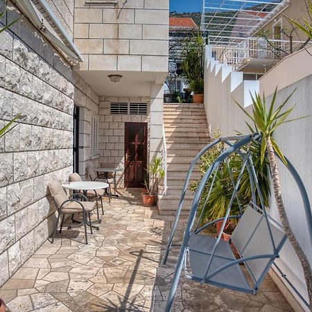 Guesthouse Victoria II Ντουμπρόβνικ Εξωτερικό φωτογραφία