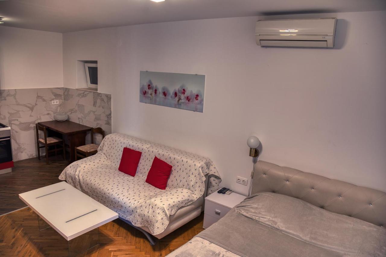 Guesthouse Victoria II Ντουμπρόβνικ Εξωτερικό φωτογραφία